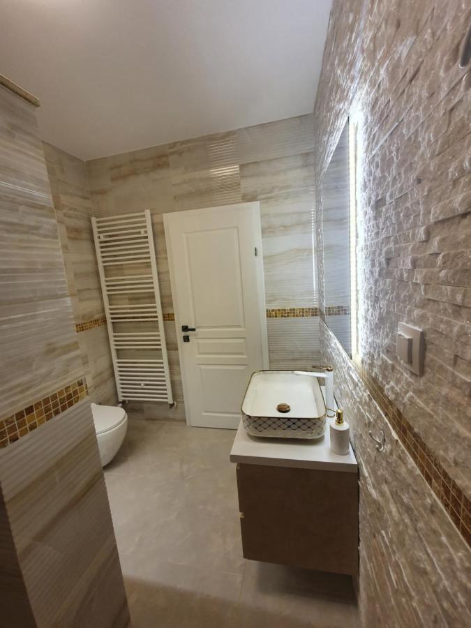 Casa Din Centru Apartment คลูจ-นาโปกา ภายนอก รูปภาพ